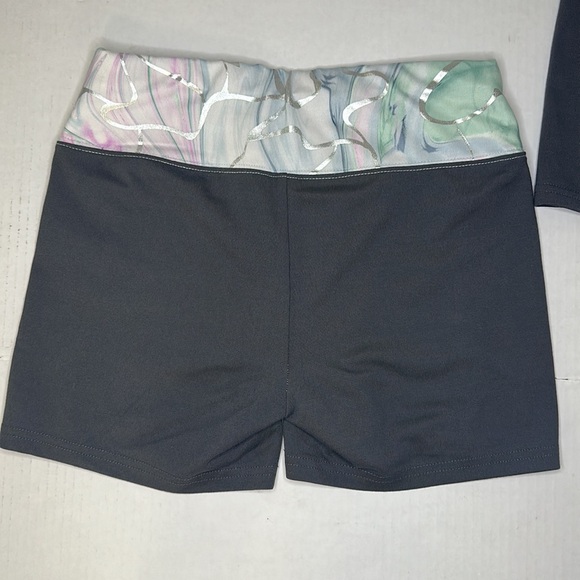 CX.J by Justice | 2 Piece Active Wear Shorts Multi Color w/ Metallic | Size14/16 - Picture 6 of 9